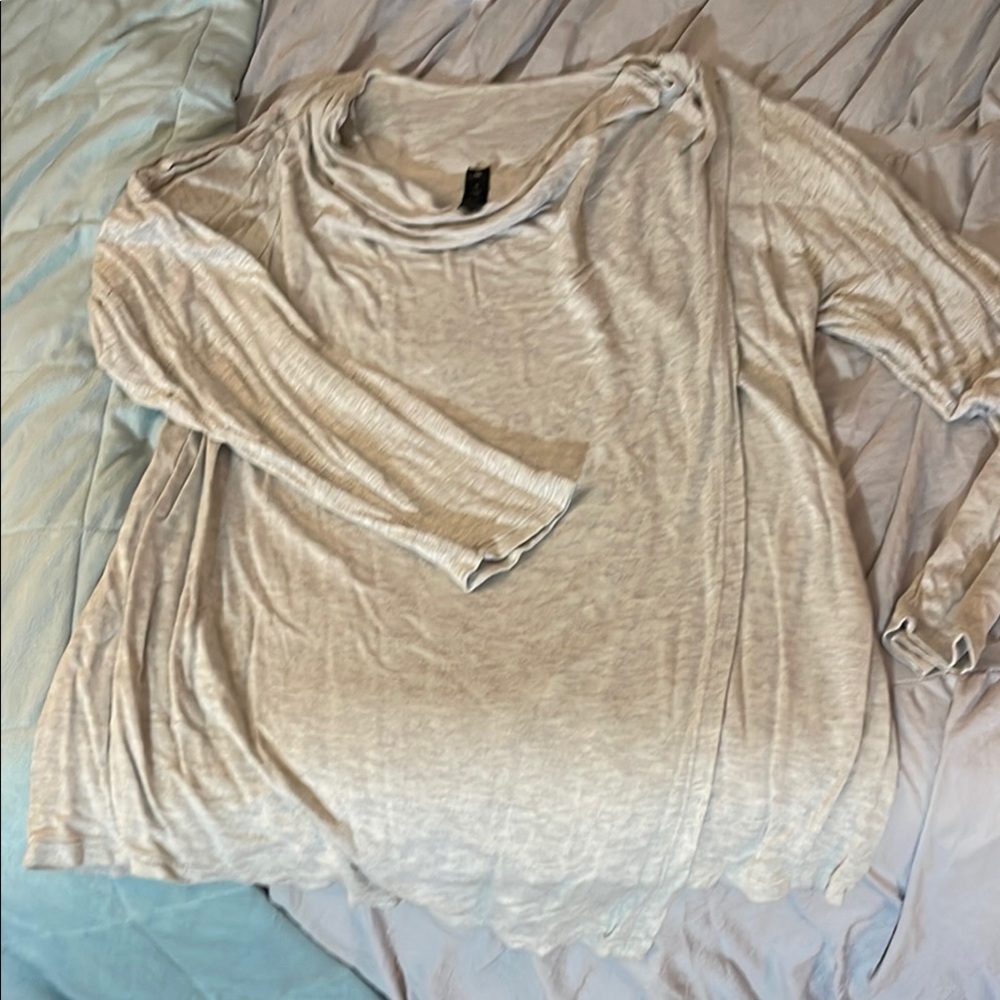 YOGALICIOUS light grey heathered  Top